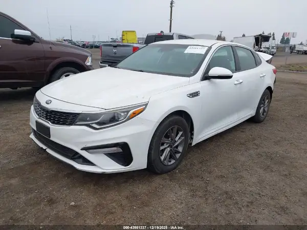 5XXGT4L3XLG393804 2020 KIA OPTIMA - Image 2