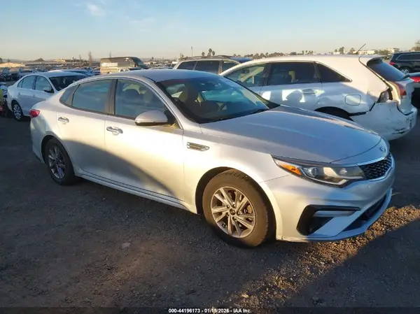 5XXGT4L3XLG394497 2020 KIA OPTIMA - Image 1