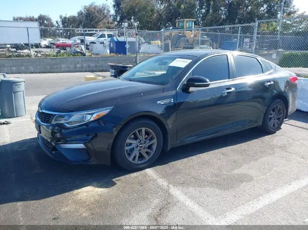 5XXGT4L3XLG395942 2020 KIA OPTIMA - Image 2