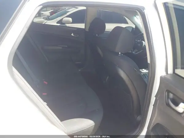 5XXGT4L3XLG396928 2020 KIA OPTIMA - Image 8
