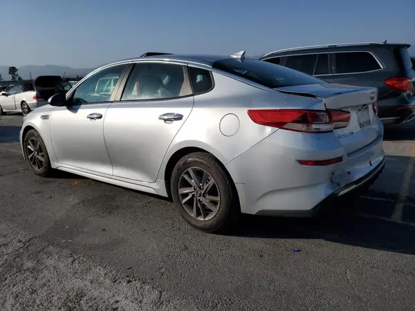 5XXGT4L3XLG397352 2020 KIA OPTIMA - Image 2