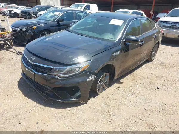 5XXGT4L3XLG397383 2020 KIA OPTIMA - Image 2