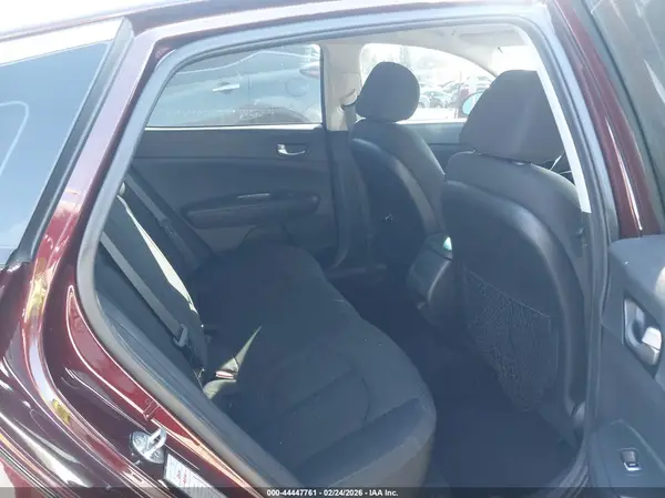 5XXGT4L3XLG402825 2020 KIA OPTIMA - Image 8