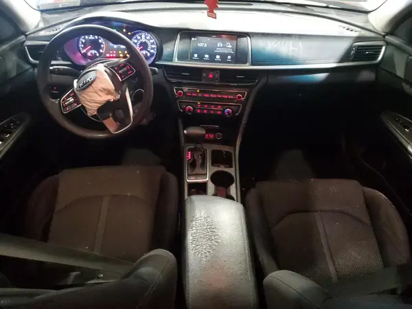 5XXGT4L3XLG403697 2020 KIA OPTIMA - Image 8