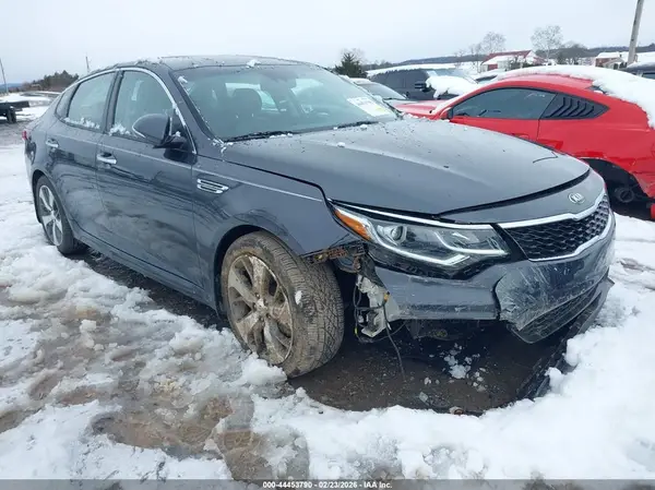 5XXGT4L3XLG406082 2020 KIA OPTIMA - Image 1