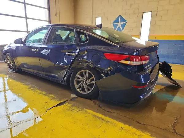 5XXGT4L3XLG406633 2020 KIA OPTIMA - Image 2
