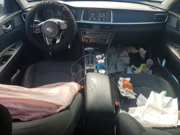 5XXGT4L3XLG407782 2020 KIA OPTIMA - Image 8