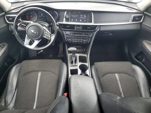 5XXGT4L3XLG408379 2020 KIA OPTIMA - Image 8