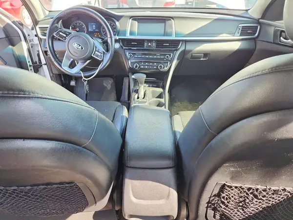 5XXGT4L3XLG410262 2020 KIA OPTIMA - Image 8