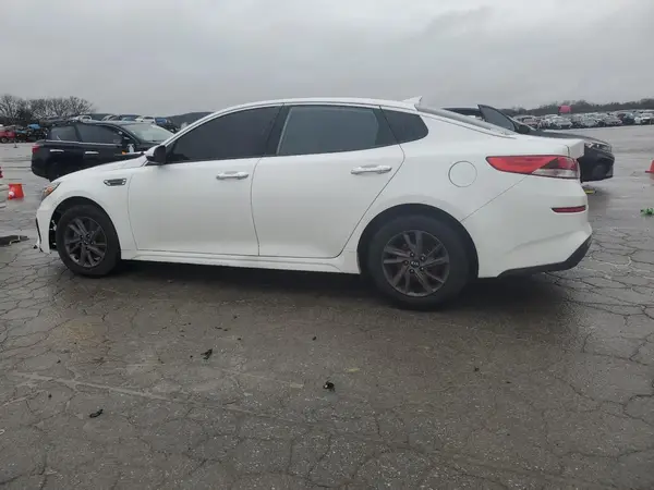 5XXGT4L3XLG413095 2020 KIA OPTIMA - Image 2