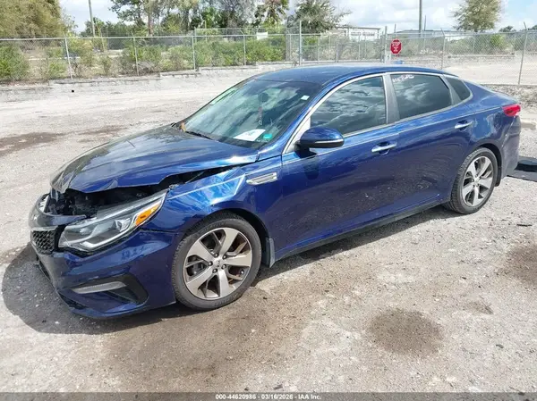 5XXGT4L3XLG414571 2020 KIA OPTIMA - Image 2