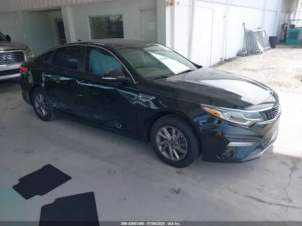 5XXGT4L3XLG415428 2020 KIA OPTIMA - Image 1