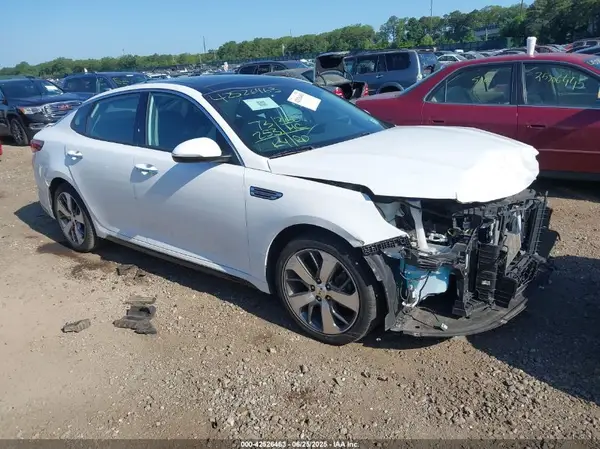 5XXGT4L3XLG419365 2020 KIA OPTIMA - Image 1