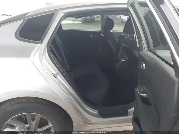 5XXGT4L3XLG420242 2020 KIA OPTIMA - Image 8