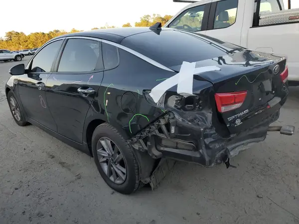 5XXGT4L3XLG421018 2020 KIA OPTIMA - Image 2