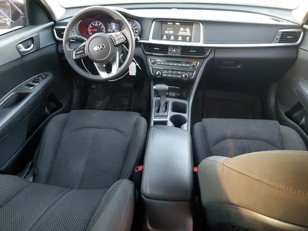 5XXGT4L3XLG421018 2020 KIA OPTIMA - Image 8