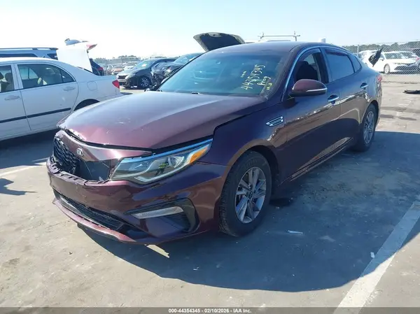 5XXGT4L3XLG421293 2020 KIA OPTIMA - Image 2