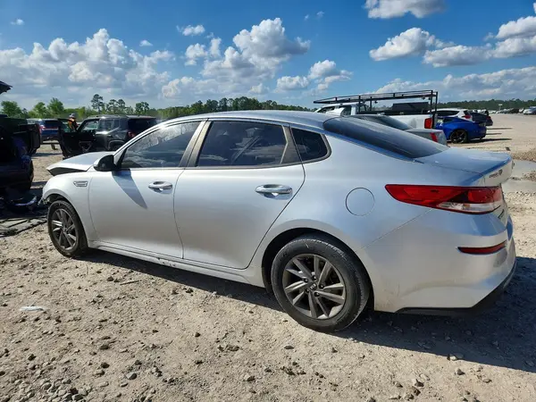 5XXGT4L3XLG422654 2020 KIA OPTIMA - Image 2