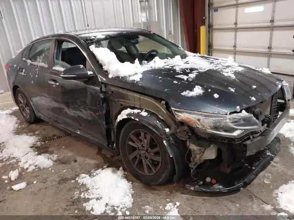 5XXGT4L3XLG424243 2020 KIA OPTIMA - Image 1