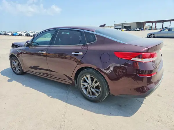 5XXGT4L3XLG424775 2020 KIA OPTIMA - Image 2