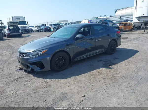 5XXGT4L3XLG428227 2020 KIA OPTIMA - Image 2