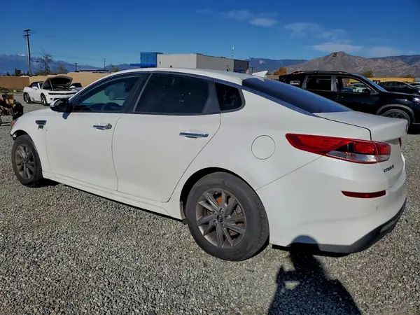 5XXGT4L3XLG428356 2020 KIA OPTIMA - Image 2