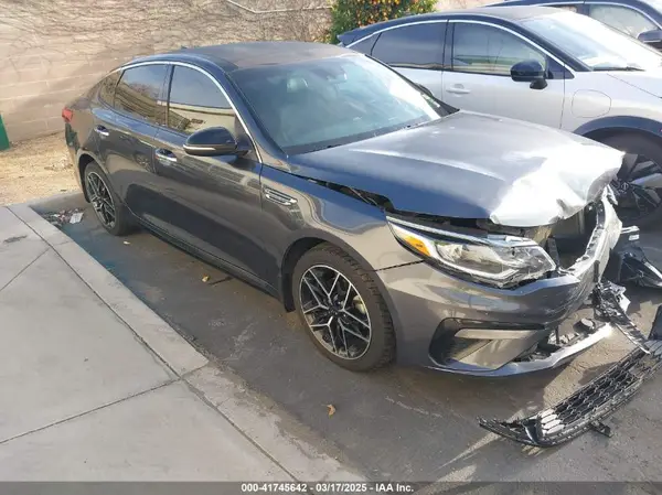 5XXGT4L3XLG429068 2020 KIA OPTIMA - Image 1