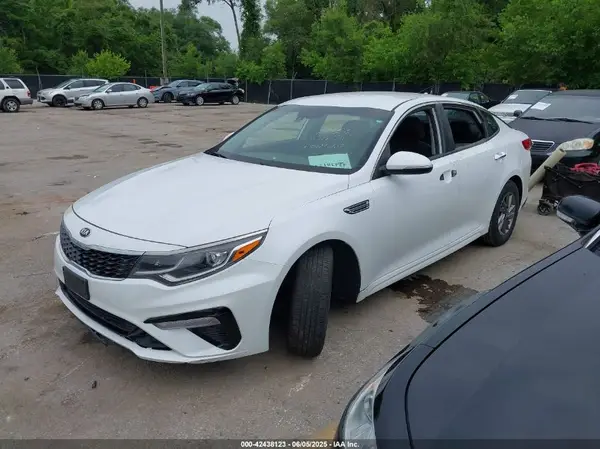 5XXGT4L3XLG429510 2020 KIA OPTIMA - Image 2