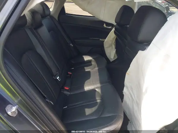 5XXGT4L3XLG429779 2020 KIA OPTIMA - Image 8