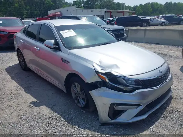 5XXGT4L3XLG429961 2020 KIA OPTIMA - Image 1