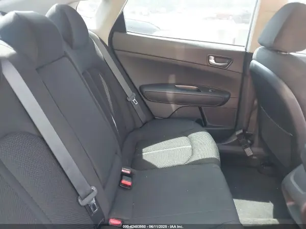 5XXGT4L3XLG429961 2020 KIA OPTIMA - Image 8