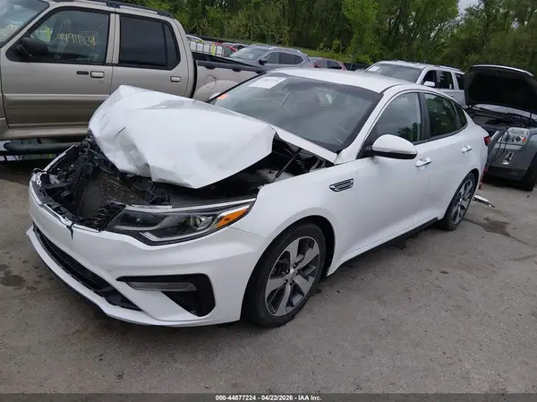 5XXGT4L3XLG431161 2020 KIA OPTIMA - Image 2