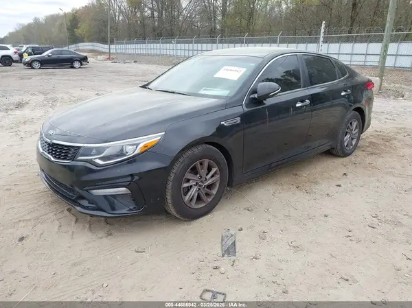 5XXGT4L3XLG438353 2020 KIA OPTIMA - Image 2