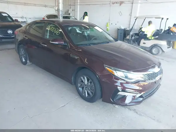 5XXGT4L3XLG439082 2020 KIA OPTIMA - Image 1