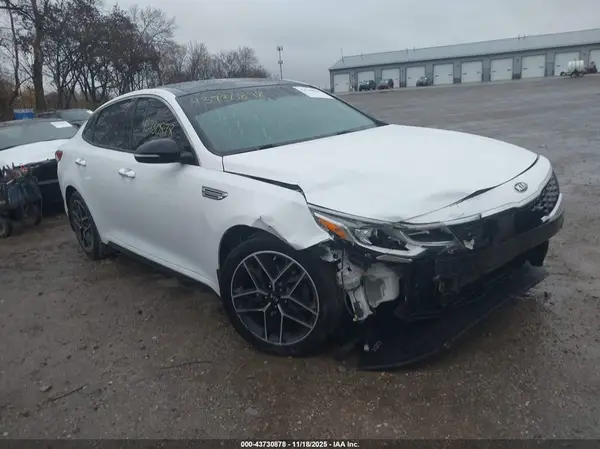 5XXGT4L3XLG440281 2020 KIA OPTIMA - Image 1