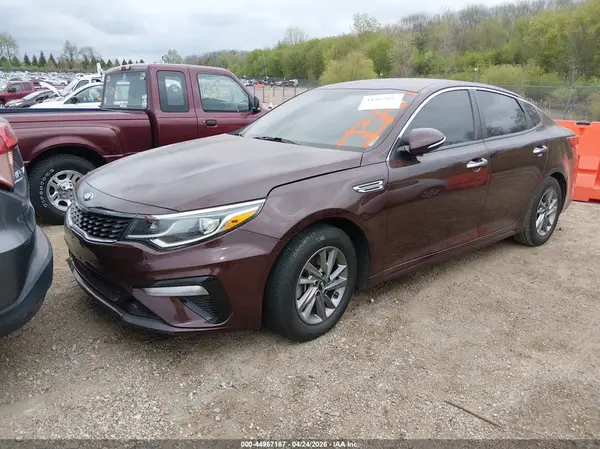 5XXGT4L3XLG442385 2020 KIA OPTIMA - Image 2