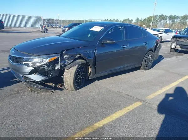 5XXGT4L3XLG444508 2020 KIA OPTIMA - Image 2
