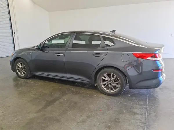 5XXGT4L3XLG451734 2020 KIA OPTIMA - Image 2