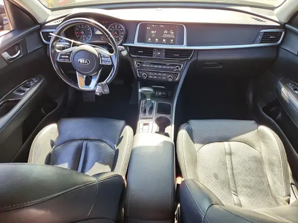 5XXGU4L10KG302775 2019 KIA OPTIMA - Image 8