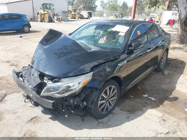 5XXGU4L10KG307751 2019 KIA OPTIMA - Image 2