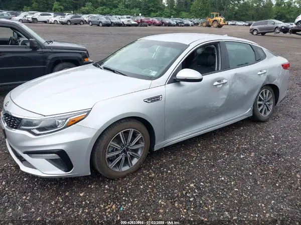 5XXGU4L10KG307992 2019 KIA OPTIMA - Image 2