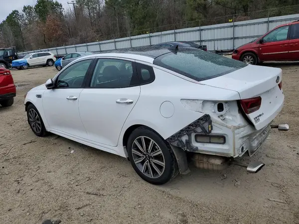 5XXGU4L10KG328857 2019 KIA OPTIMA - Image 2