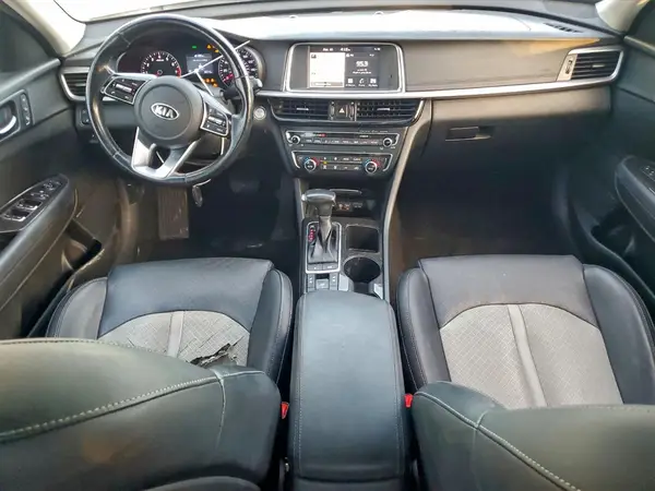 5XXGU4L10KG339454 2019 KIA OPTIMA - Image 8