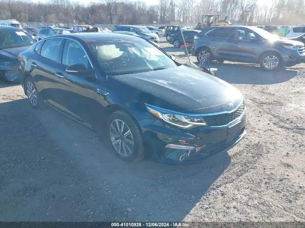 5XXGU4L10KG371014 2019 KIA OPTIMA - Image 1