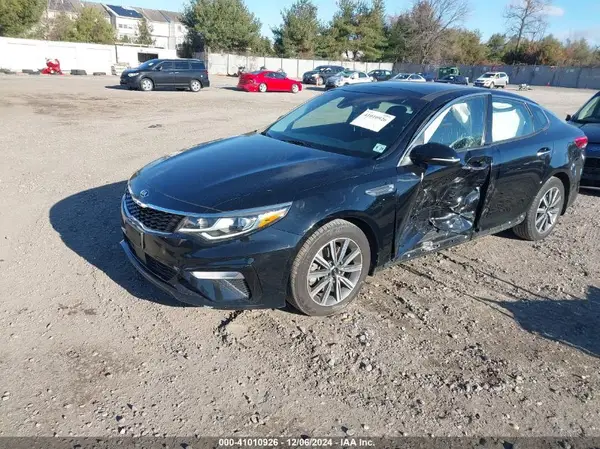 5XXGU4L10KG371014 2019 KIA OPTIMA - Image 2