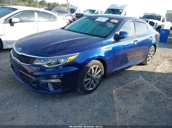 5XXGU4L10LG394469 2020 KIA OPTIMA - Image 2