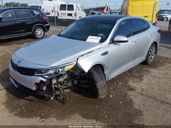 5XXGU4L10LG406118 2020 KIA OPTIMA - Image 2