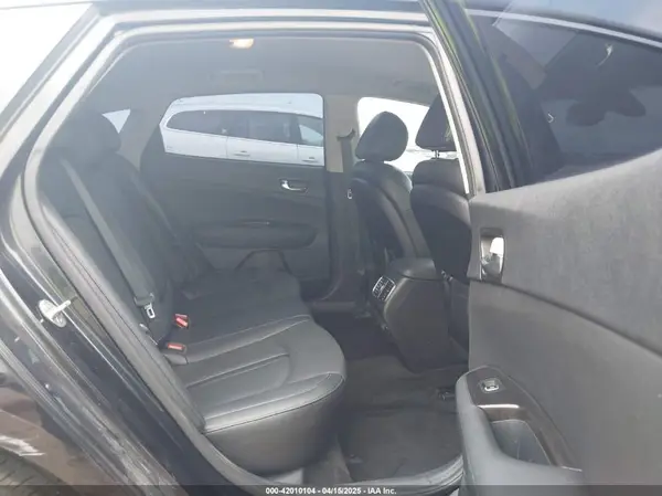 5XXGU4L11KG286103 2019 KIA OPTIMA - Image 8