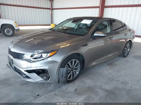 5XXGU4L11KG304485 2019 KIA OPTIMA - Image 2