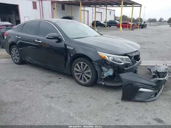 5XXGU4L11KG337387 2019 KIA OPTIMA - Image 1